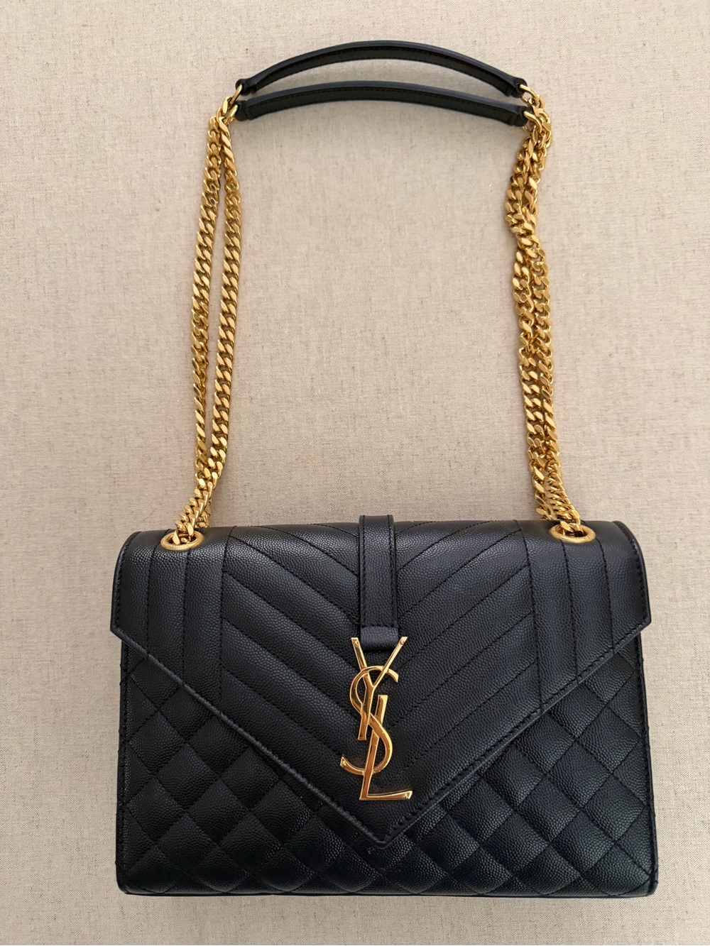 Saint Laurent Black Quilted Leather Shoulder Bag with Gold Hardware - Picture 2 of 16